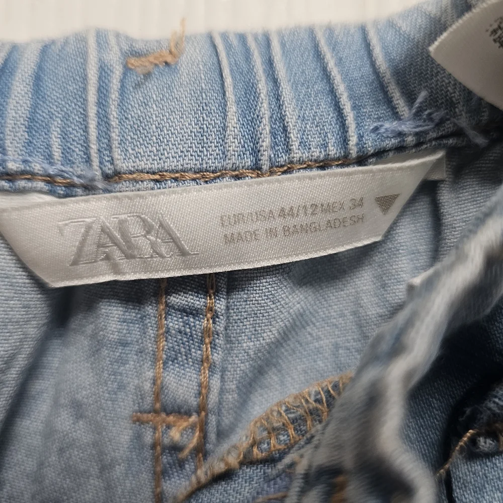 ZARA Wide Leg Light Wash Jeans Size 12 (US) 44 EU High Rise Drawstring Waist - Picture 2 of 12